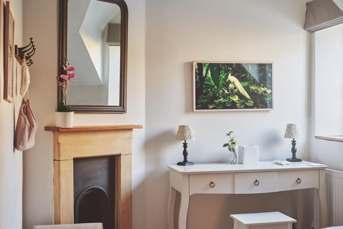 Large Stylish Luxury Cotswold Cottage - Ideal For Families, W/ Ev Charging Andoversford Exterior foto